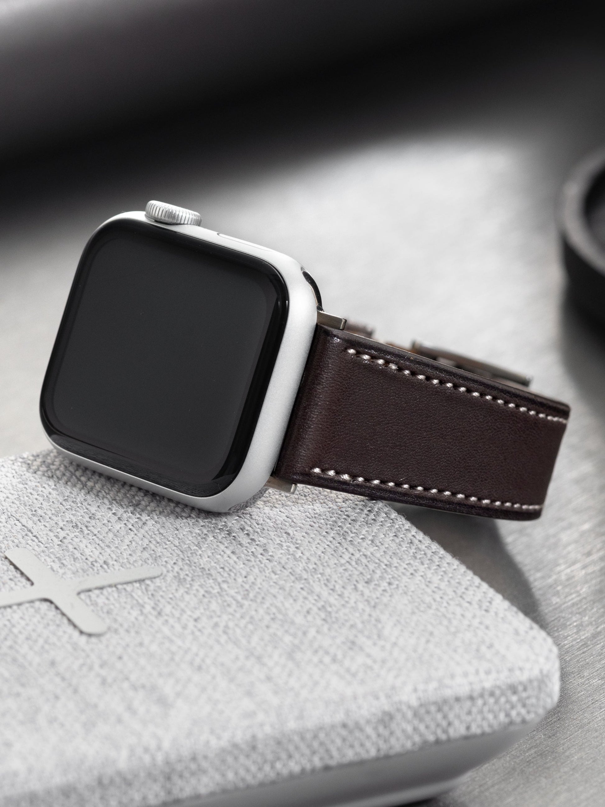 Apple Watch Band - Dark Brown Leather - Chevalin