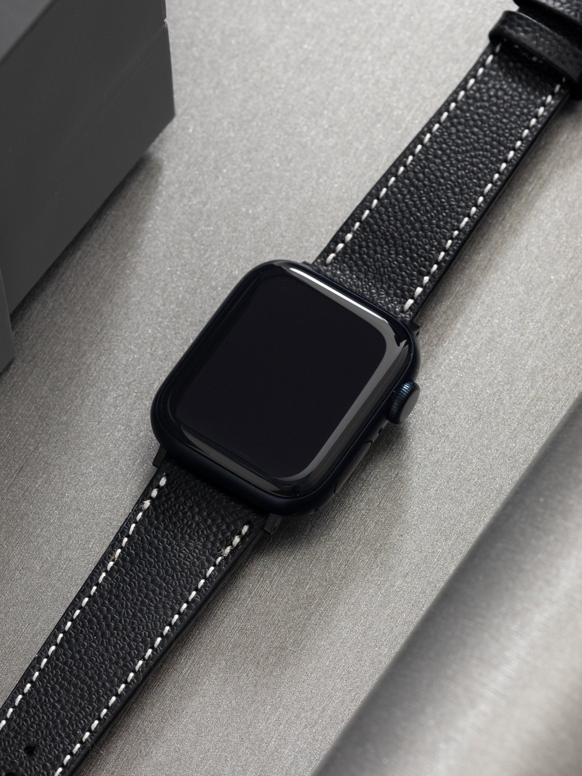 Apple Watch Band - Black Leather - Pebbled