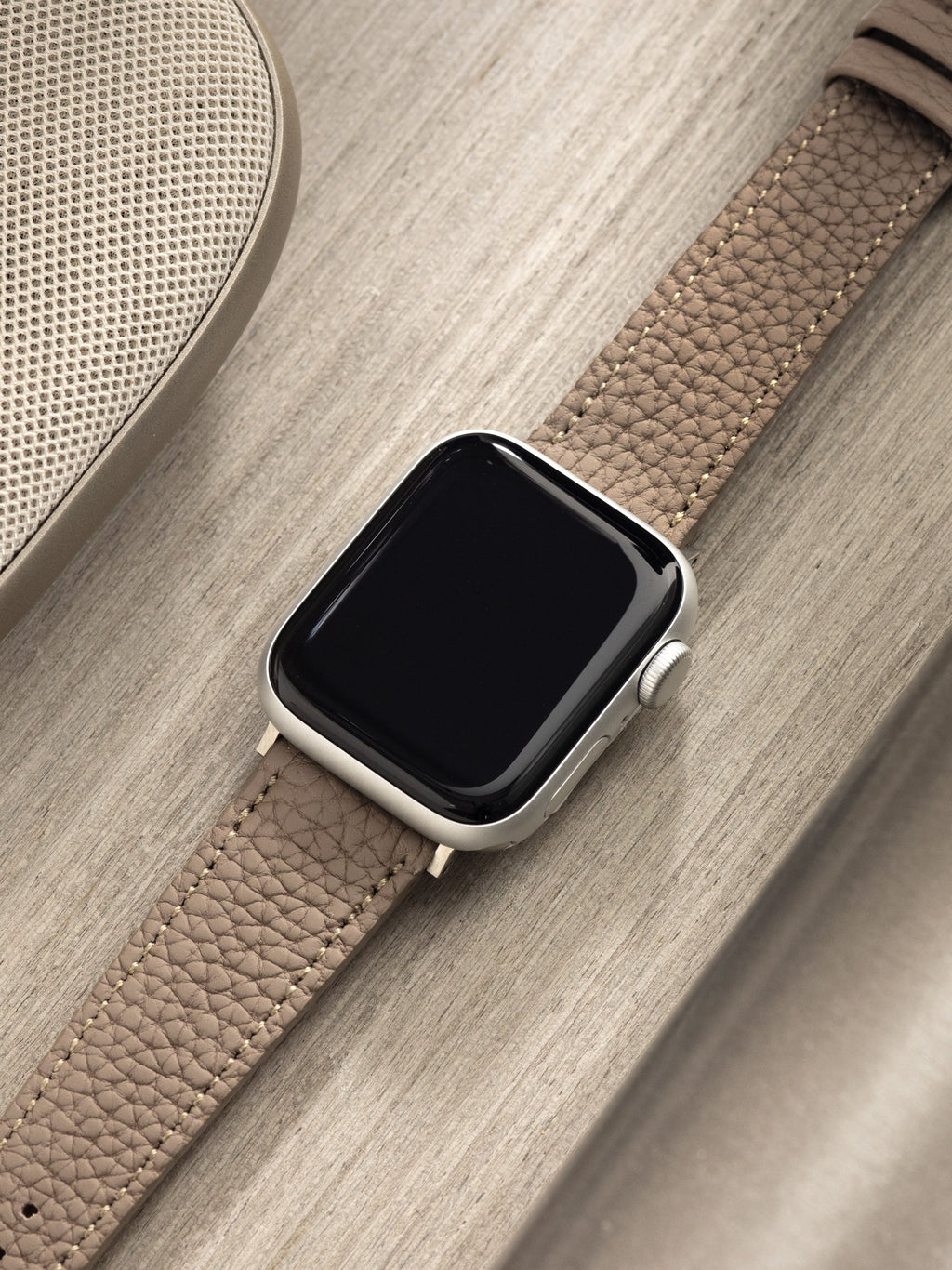 Apple Watch Band - Taupe Grey Leather - Tonal Grana